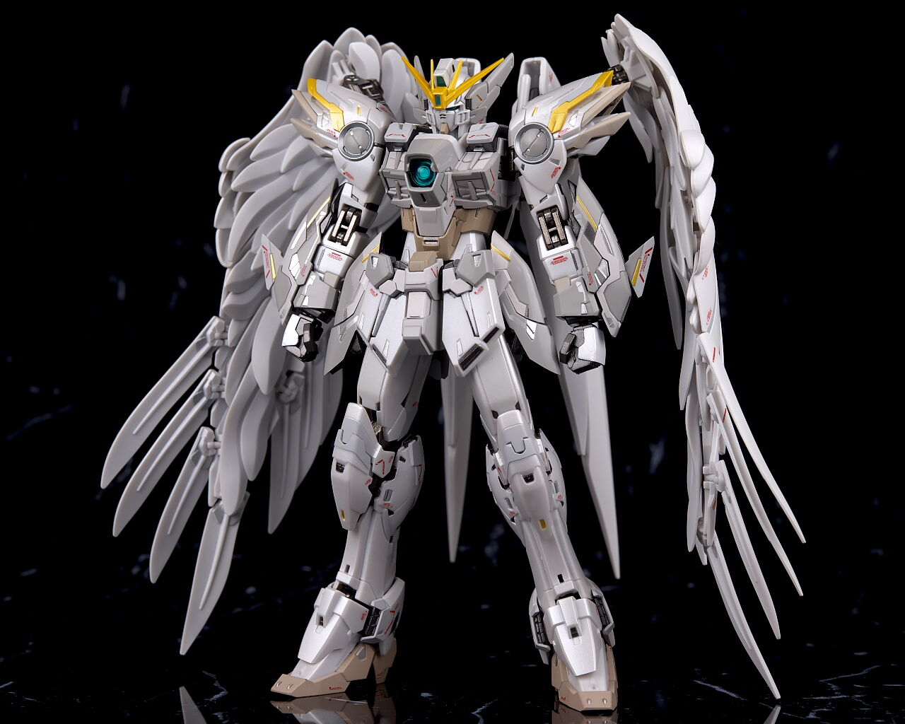 プラモデル輸送箱未開封 ウイングガンダムスノーホワイトプレリュード メタルコンポジット