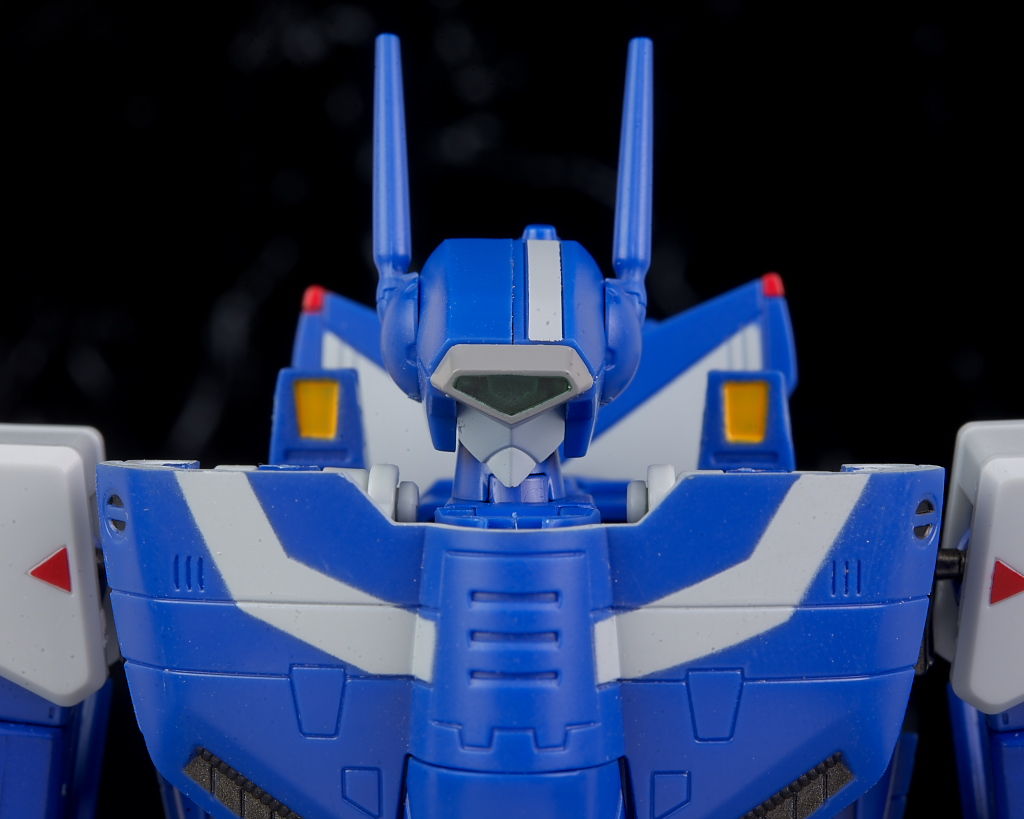 HI-METAL R VF-1J スーパーバルキリー(マクシミリアン・ジーナス