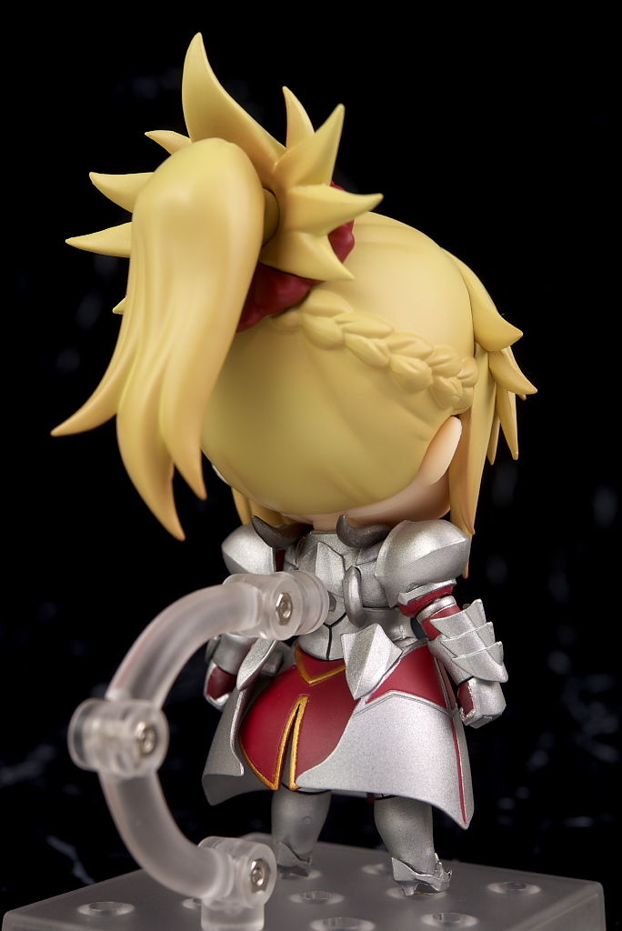 ねんどろいど “赤”のセイバー モードレッド レビュー : はっちゃか
