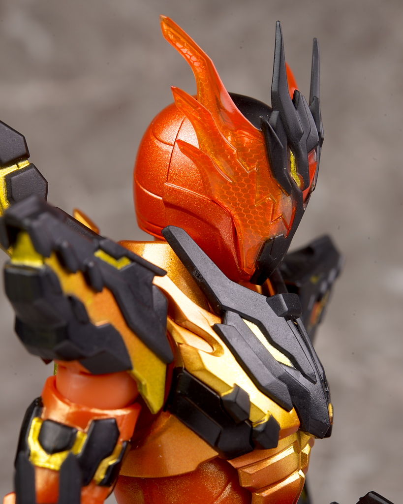 S.H.フィギュアーツ 仮面ライダークローズマグマ レビュー : は S.H.フィギュアーツ 仮面ライダークローズマグマ レビュー : は