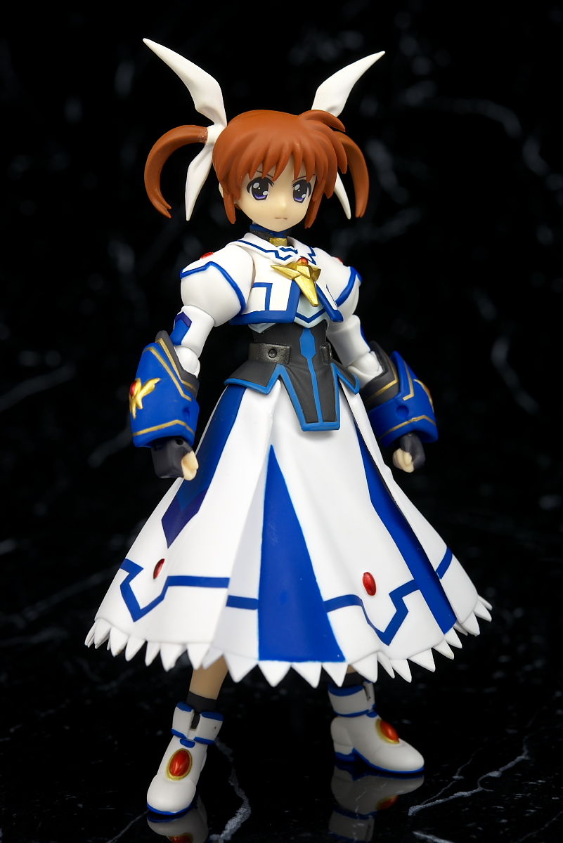 未開封含 figma 185 高町なのは エクセリオンモード,200 初音 未開封含 figma 185 高町なのは エクセリオンモード,200 初音