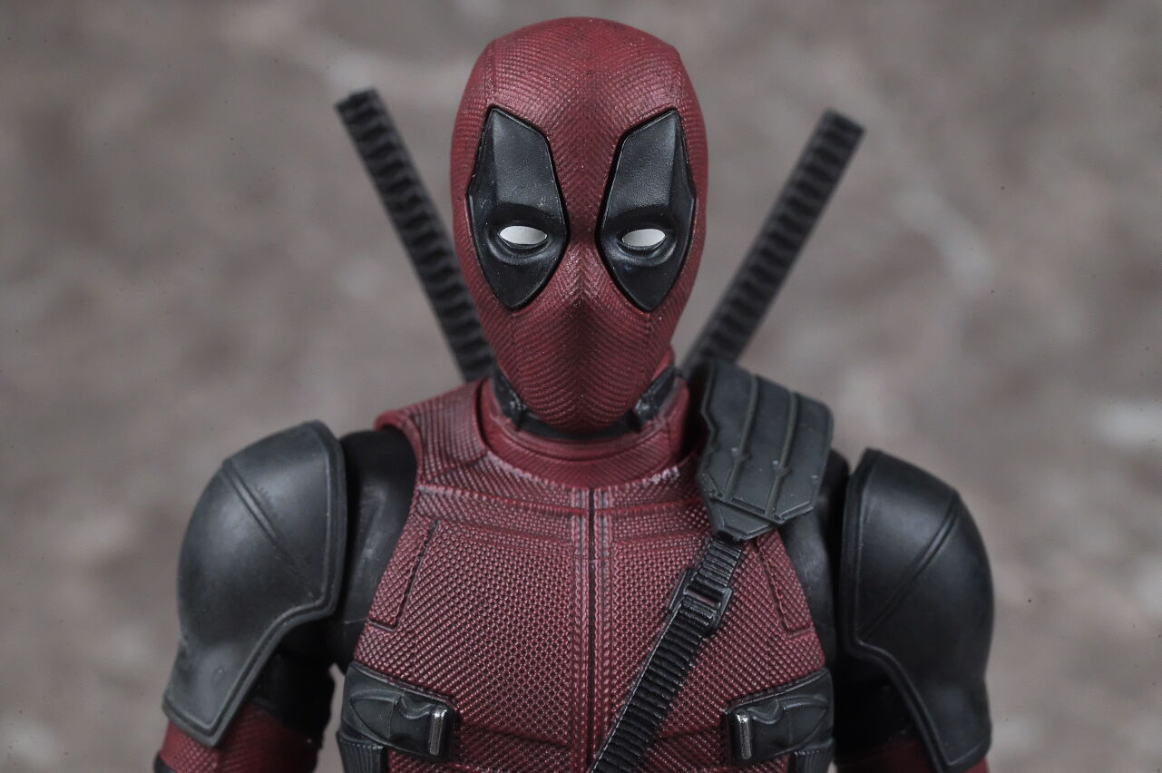 S.H.フィギュアーツ デッドプール(DEADPOOL 2) レビュー : はっちゃか