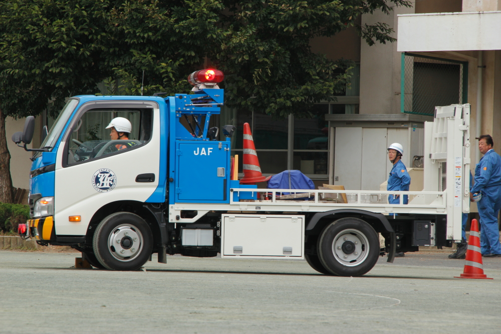 Jaf 搬送車 冴えないブログの綴りかた