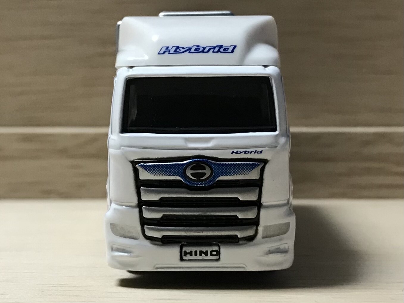 日野自動車特注トミカ 日野プロフィアハイブリッド 目指せ日本最大級 トミカのブログ トミカをたくさん集めよう By Hachiro Style