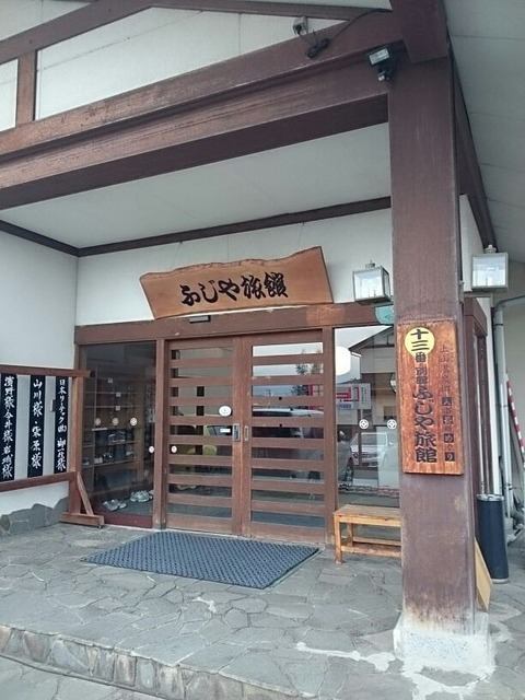 b7c144a2.jpg