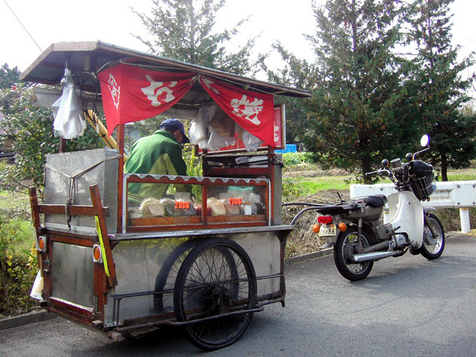 どんどん焼き屋台 移動屋台 禿生海峡冬景色