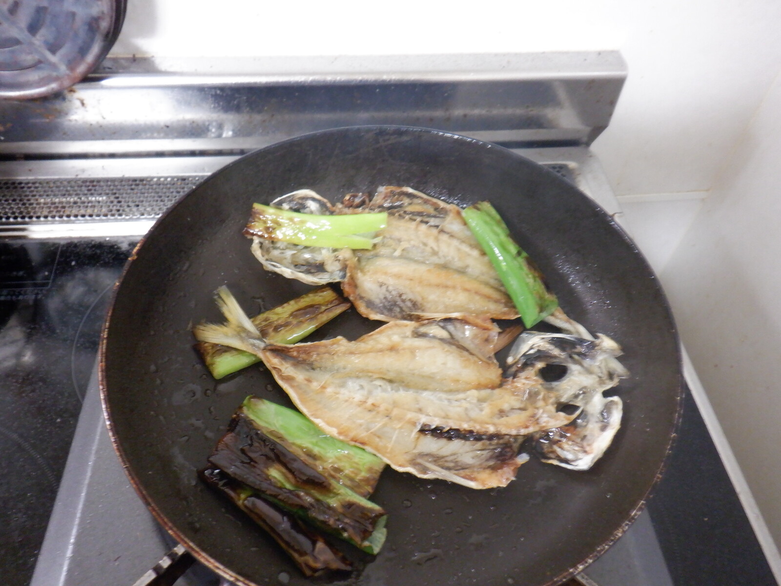 アジの干物のオリーブオイル焼まじい いいたいほうだい アジの干物のオリーブオイル焼まじい いいたいほうだい