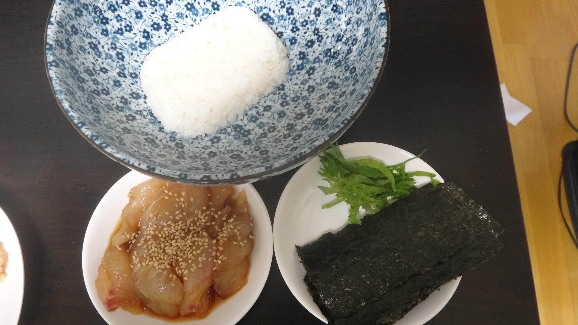 ハナダイ バカにしていてごめんよ 鯛めしと鯛茶 いいたいほうだい