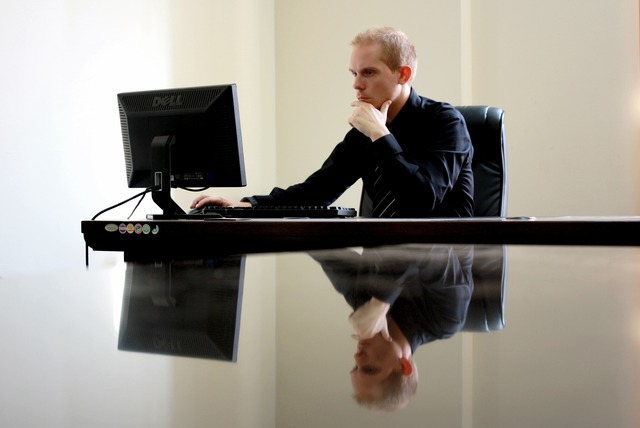 pexels-business-1839191
