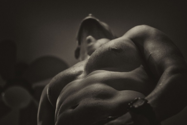 naked-1847866_1920