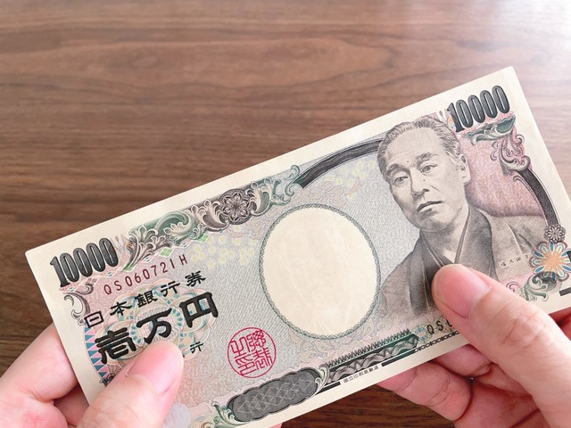 24899323_m