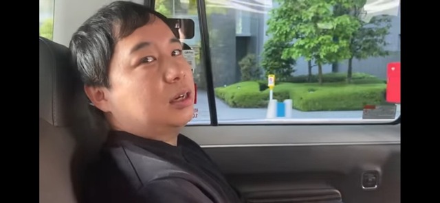 LINE_ALBUM_20250512_250512_1