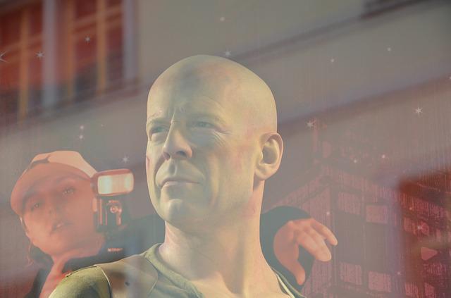 bruce-willis-g062044ddf_640