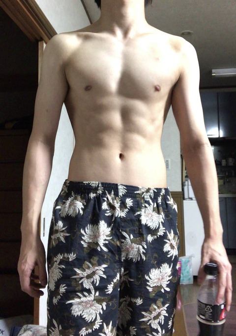 自重だけの筋トレしてるヤツの身体 全速 いそがしい人の全ジャンルまとめ速報