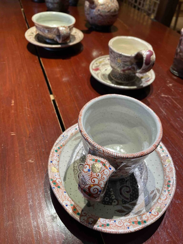 メルカリ便】陶芸作家 苧坂恒治作 渦赤絵 手描き 片口鉢 2025年最新