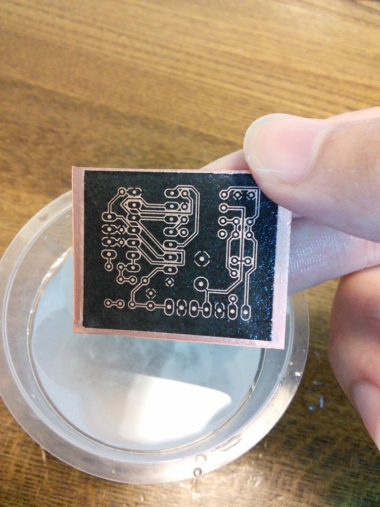 プリント基板を自宅で安く簡単に自作しよう 作り方 A S Lab