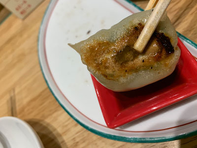 姫路　居酒屋　バックヤードキッチン　餃子　