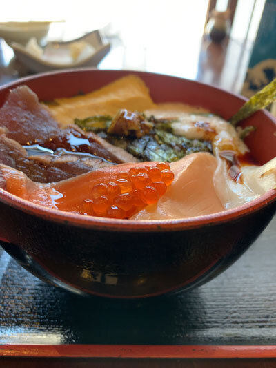 鳥取 市場料理 賀露幸 海鮮丼 ご飯