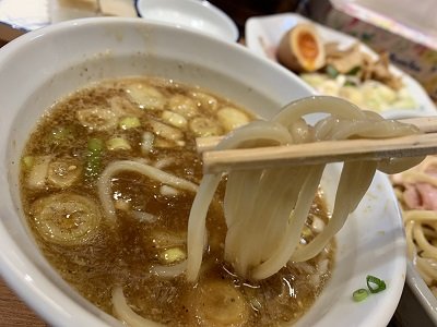 大阪　サバ６製麺所　つけ麺　出汁