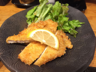 姫路　立ち呑み　かめきち　チキンカツ