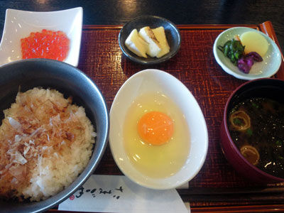 姫路 お城前 藤橋商店 こだわりのお米deたまごかけご飯 たまごや 安いネタ 旨いネタ 隠れ家ブログ 立呑み ま