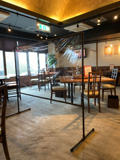 東加古川 大衆中華 虎の飯店82 店内