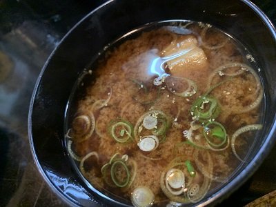 西明石 居酒屋 万安 味噌汁