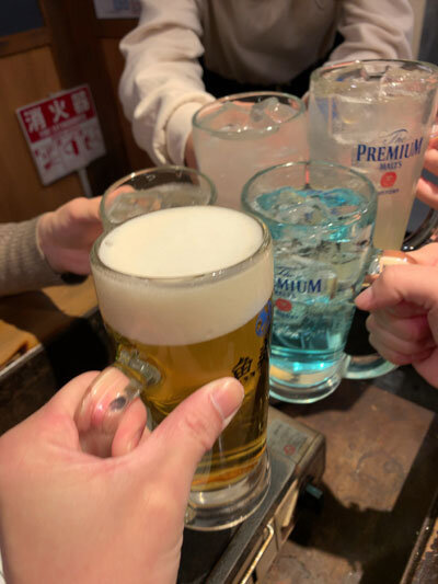 姫路 のれん街 浜焼き 寿司 ○上水産 乾杯