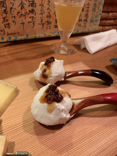 明石 ワイン酒場 Ace 水牛チーズ