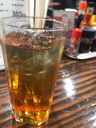 姫路 立ち飲み酒場 ドラム缶 麦焼酎ウーロン割