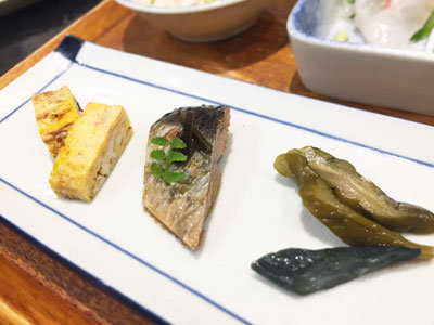 姫路 石挽きそば 御座候 肴