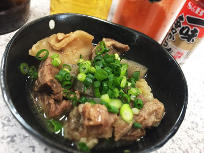 尼崎 立花 立吞処 おかもと 牛どて煮込み