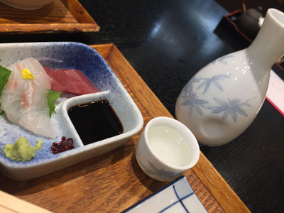 姫路 石挽きそば 御座候 熱燗