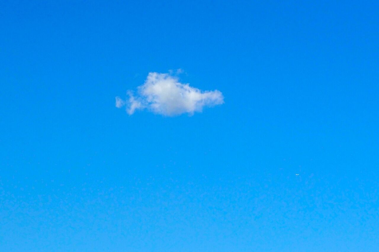 雲一朶 ひびきあふ 雲一朶 ひびきあふ