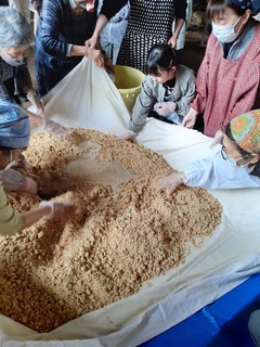 小諸味噌仕入れ2