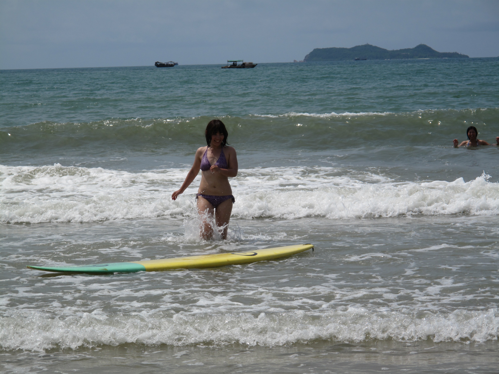 サーフィン Surfing In 三亜 海南島 海南潜水 Hainandive