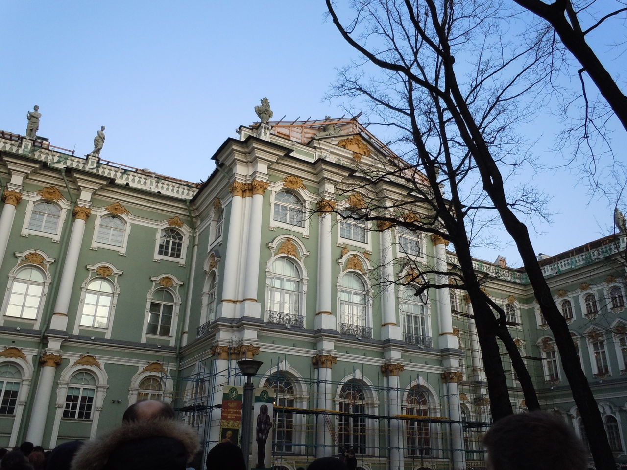 エルミタージュ美術館（外観） <ロシア Saint Petersburg> : -- 海外出張 -- つかの間の息抜き＜旅のブログ＞ --