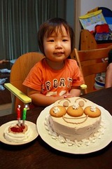 s-12802039_578555309_82large