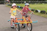 へんてこ自転車,遊園地