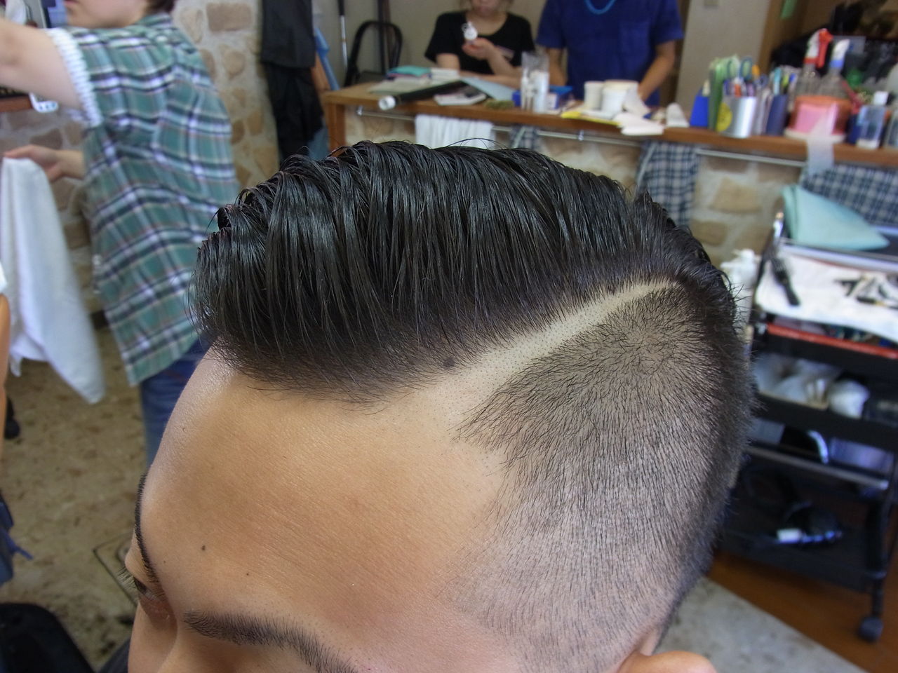 震災刈りにラインアート ヘアモードモリシマのブログ