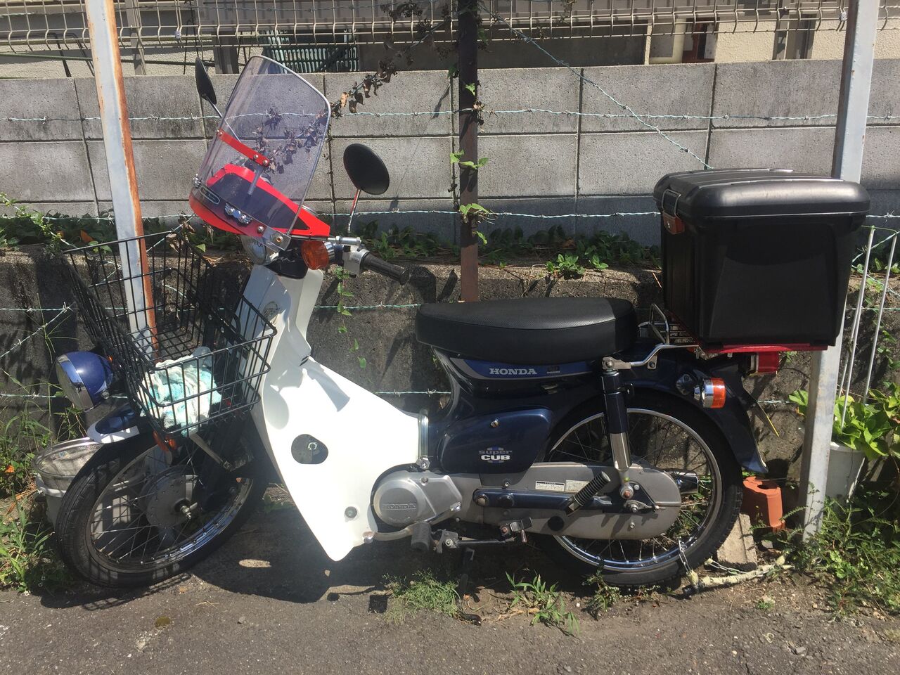 スーパーカブ90dx 37 シート交換 ヘアーサロンホリのブログ