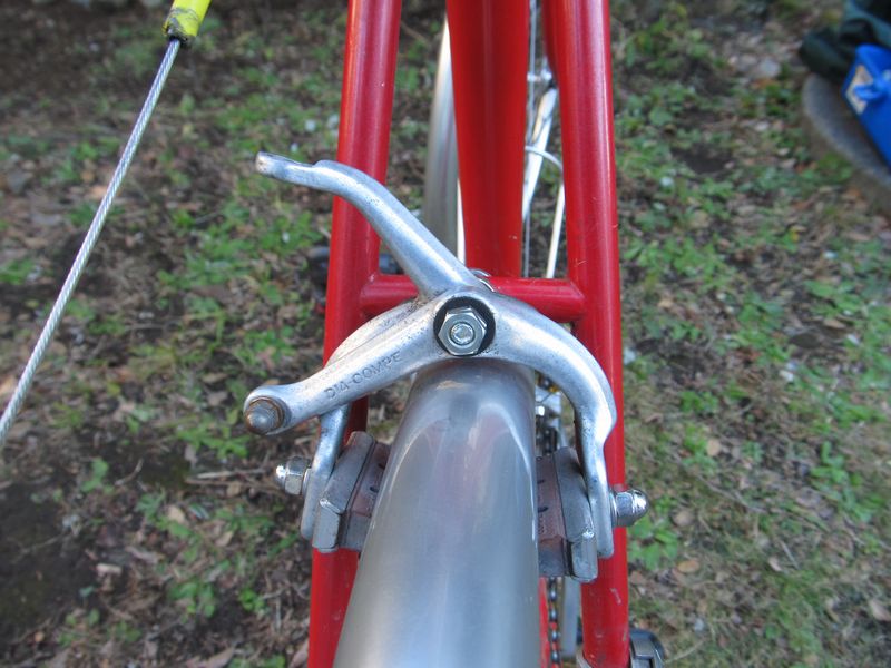 フジ号のブレーキ調整 : 自転車と、水泳と、マラソンと。