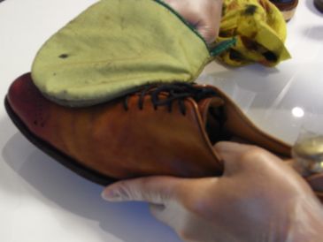 靴グローブシャイン