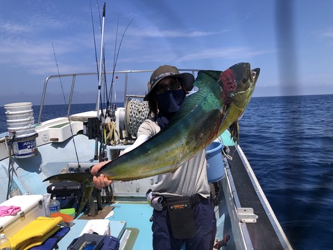 60512356-A660-4915-9285-B71E66316840