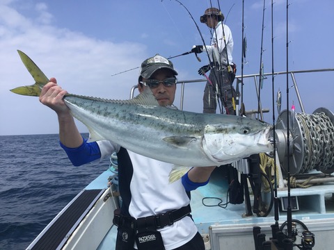 9793510A-C09D-4C2E-9CBC-B9490FE19662