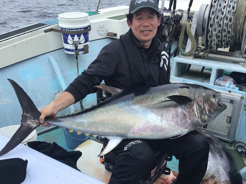 90613218-6394-4108-9EA8-E63E5CE3DA17