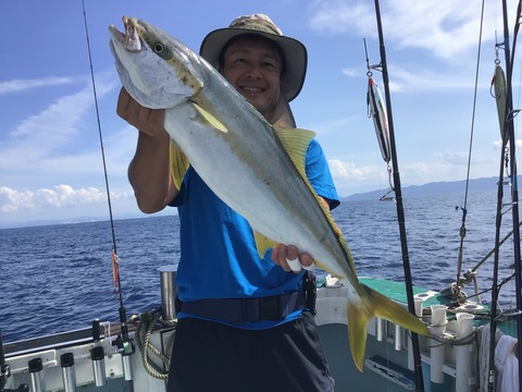 4EC95607-F4AC-4DB2-B0B0-8491082B61FF