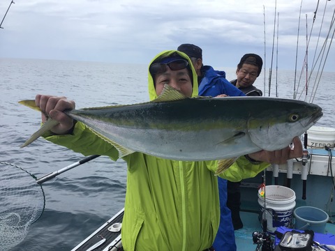 59B8466D-28F5-4FF0-9FF9-D504770E4569