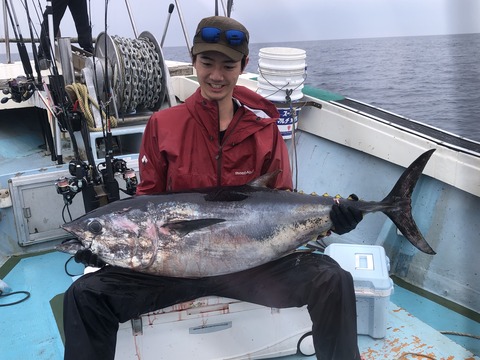 CDB53C89-D407-4ACF-9EEE-5310009692D0