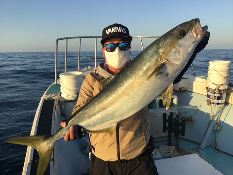 465B93DC-B40E-4506-BDF4-7F1546C6611B